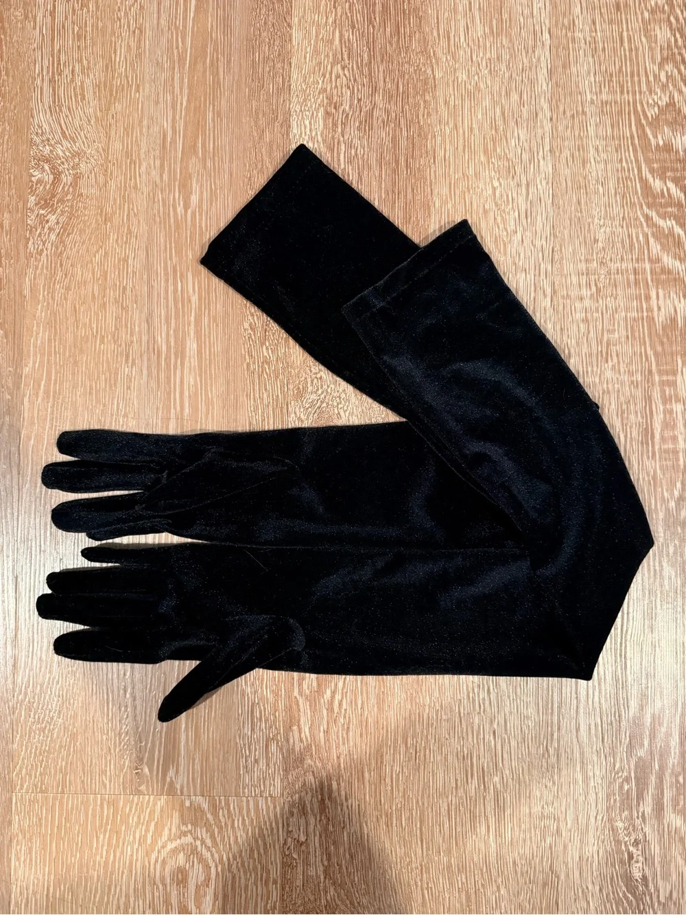 Black velvet opera gloves Great condition